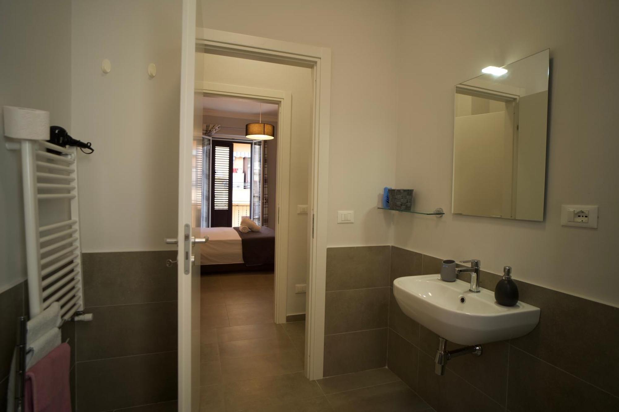 Donna Franca Rooms And Suite Palermo Exterior foto